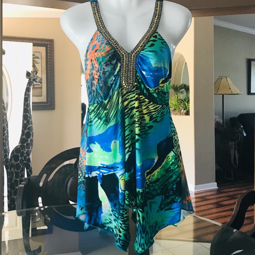 Venus Blue Multicolor print Top. Size Medium